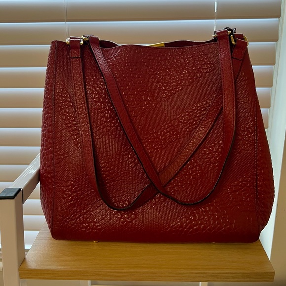 Burberry Authentic Military Red Tote - Picture 2 of 7